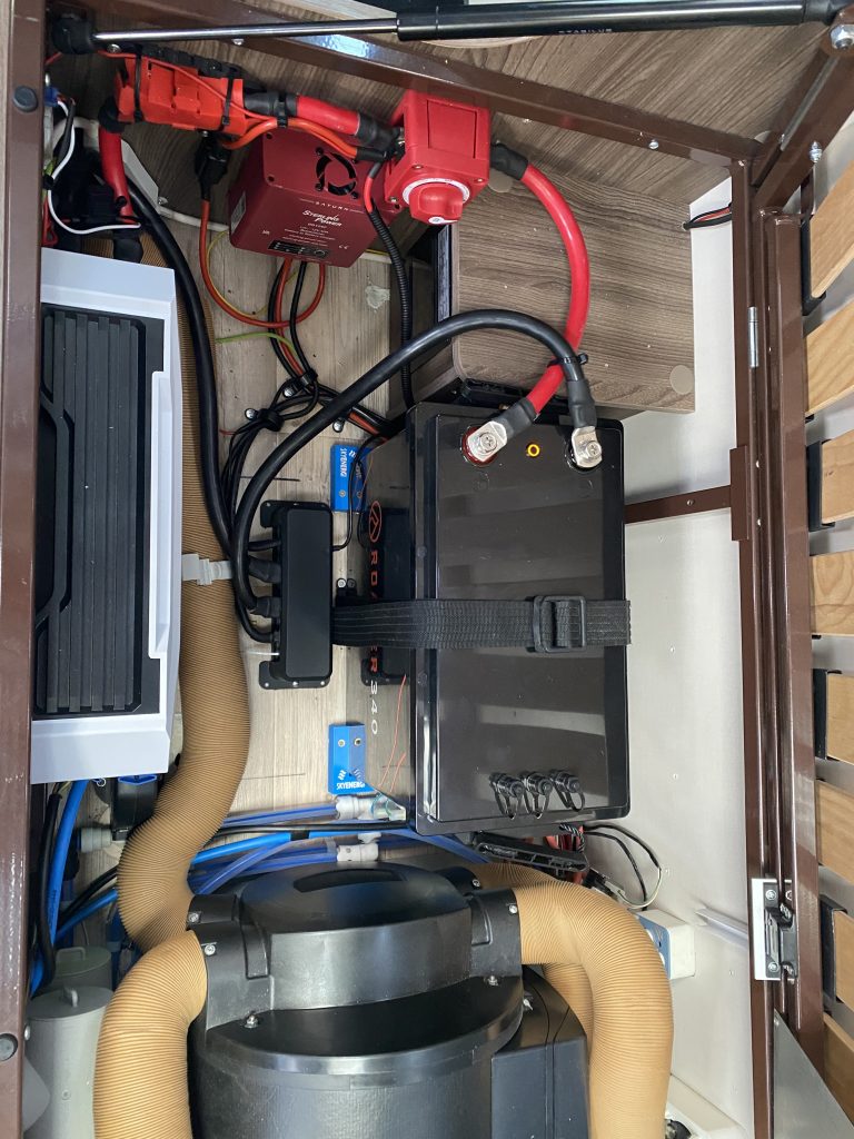 Mark Lithium Battery, Inverter Chargers